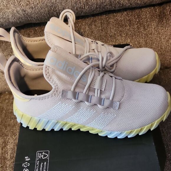 Adidas Kaptir Flow K Gray and Blue Sneakers NWT  Size 6.5 - Picture 3 of 5